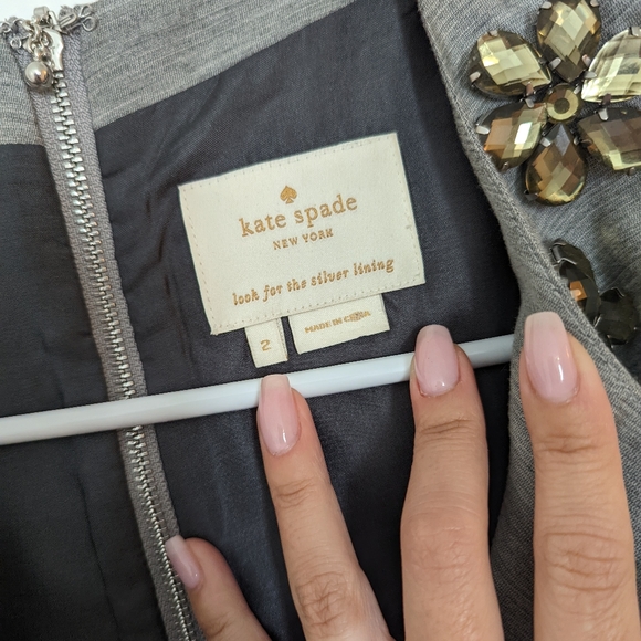 ๐ซ Sold ๐ซ Kate Spade V neck Mini Dress - XS/2 - Picture 8 of 8
